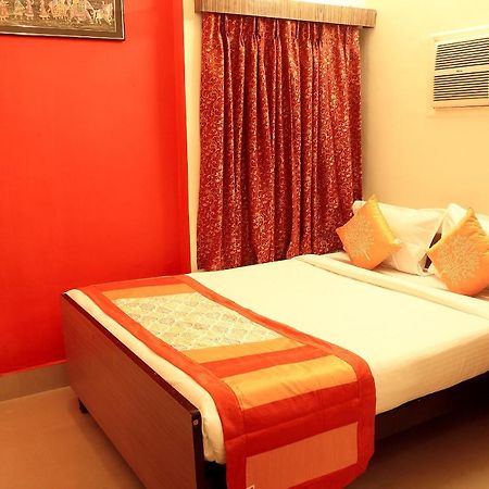 Oyo 3418 Hotel Amit Колката Екстер'єр фото