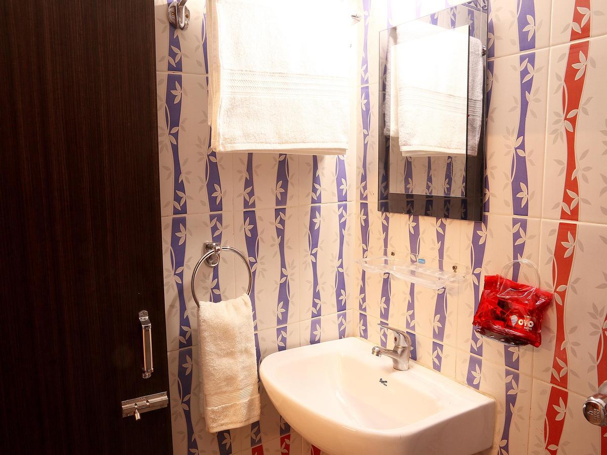 Oyo 3418 Hotel Amit Колката Екстер'єр фото
