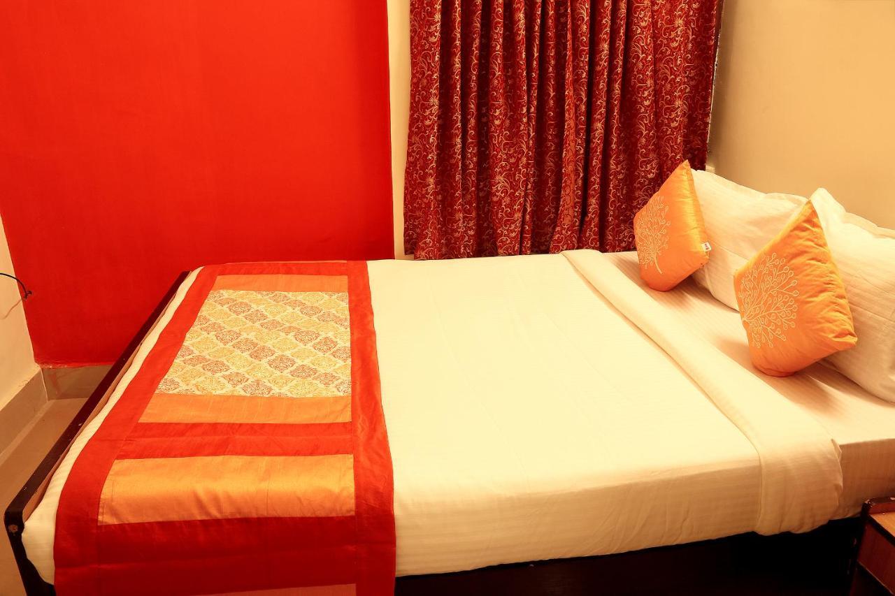 Oyo 3418 Hotel Amit Колката Екстер'єр фото